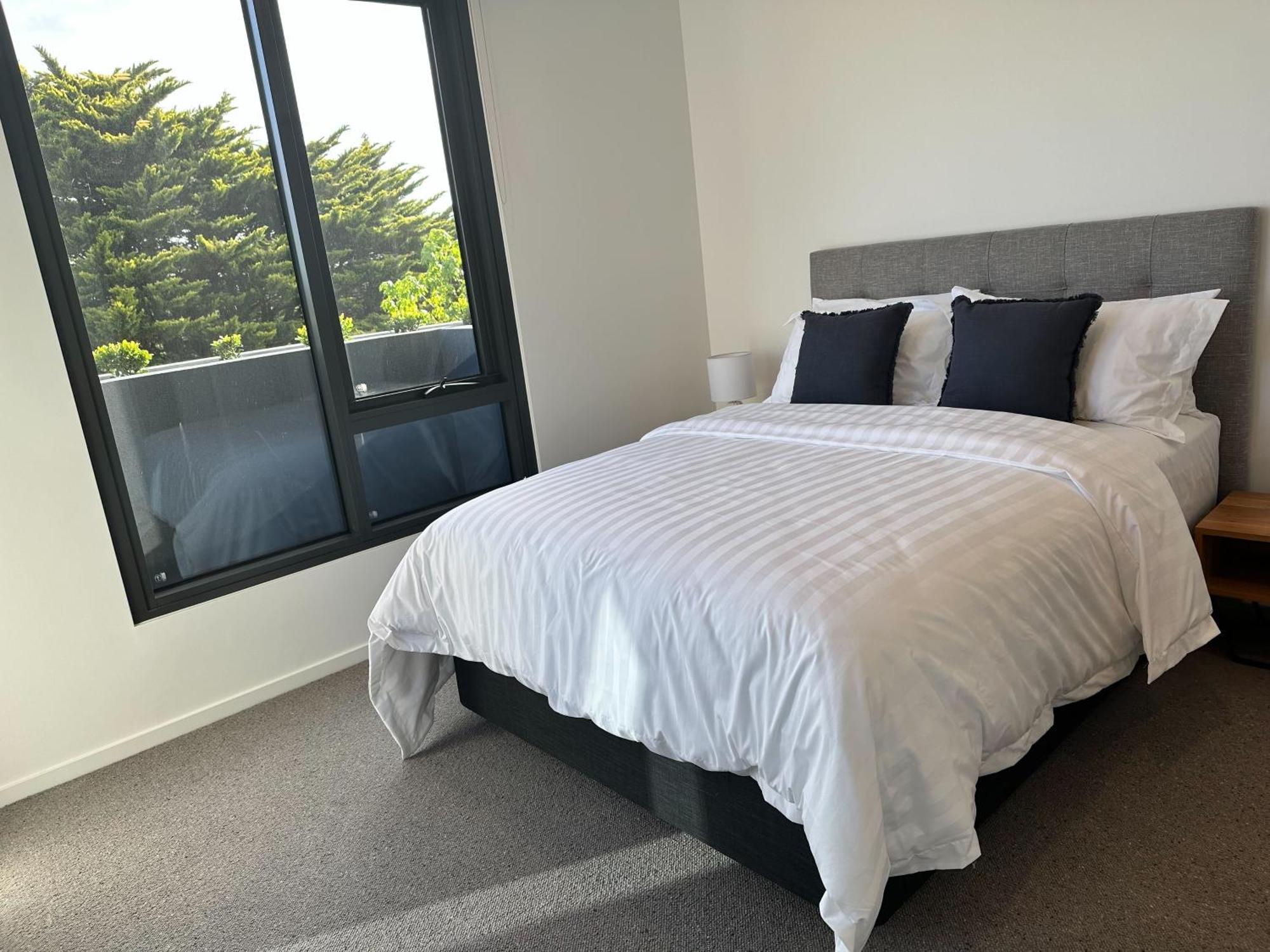 Samma - Linden Apartments In Ivanhoe Мелбърн Екстериор снимка